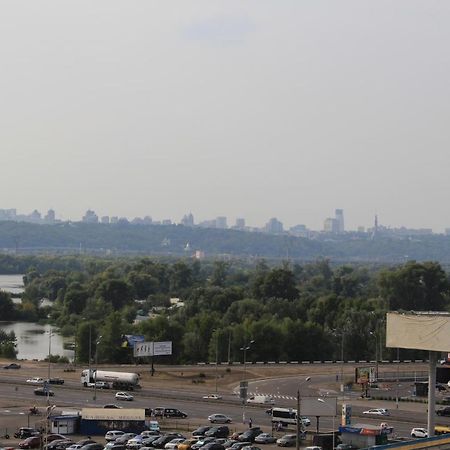 Panoramic View Lux Apartment On Metro Osokorky Kiev Exteriör bild