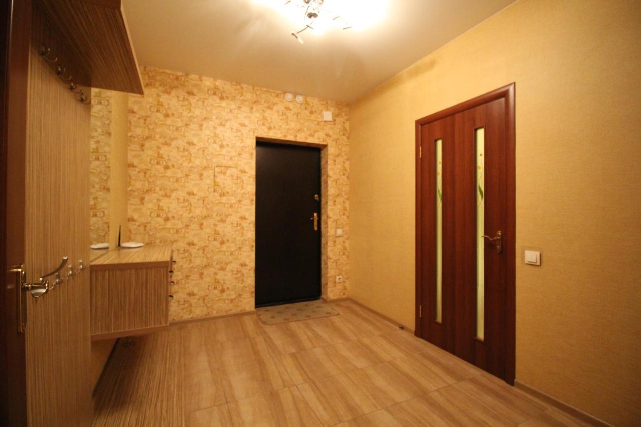 Panoramic View Lux Apartment On Metro Osokorky Kiev Exteriör bild